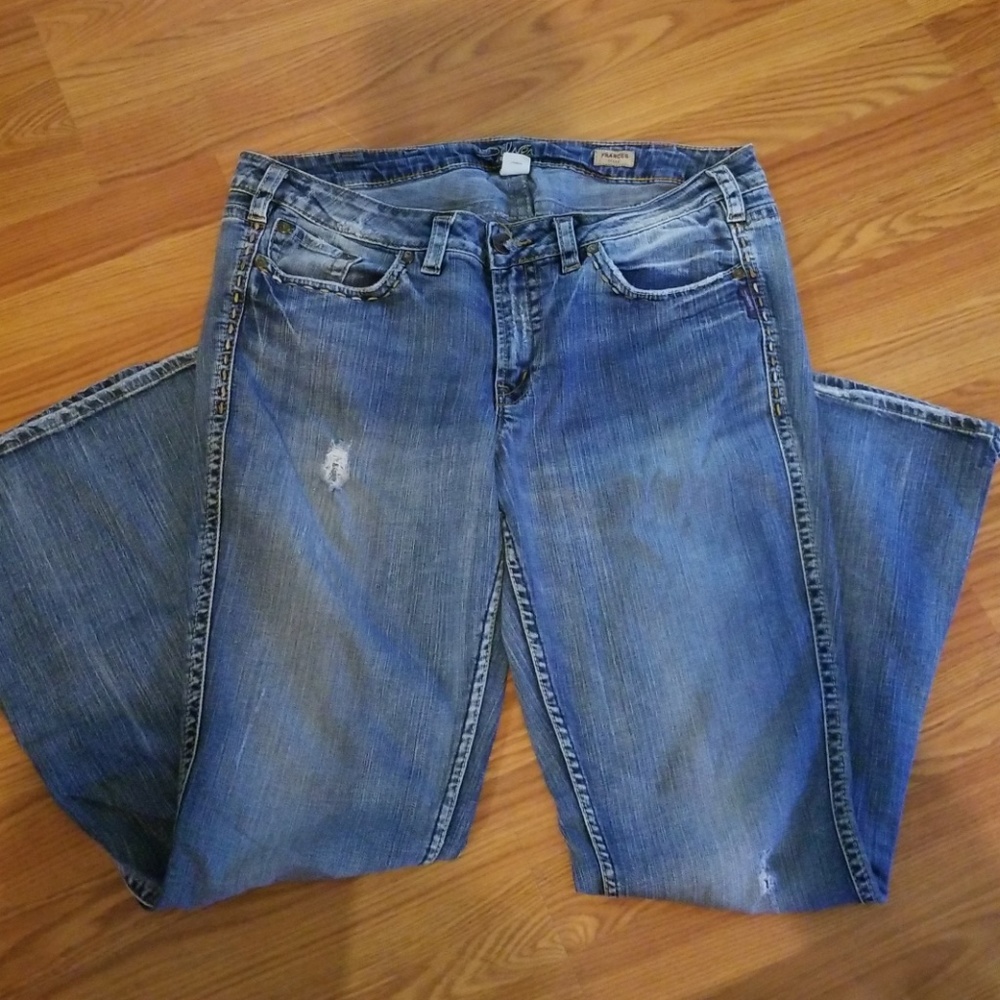 SILVER JEANS 18X33